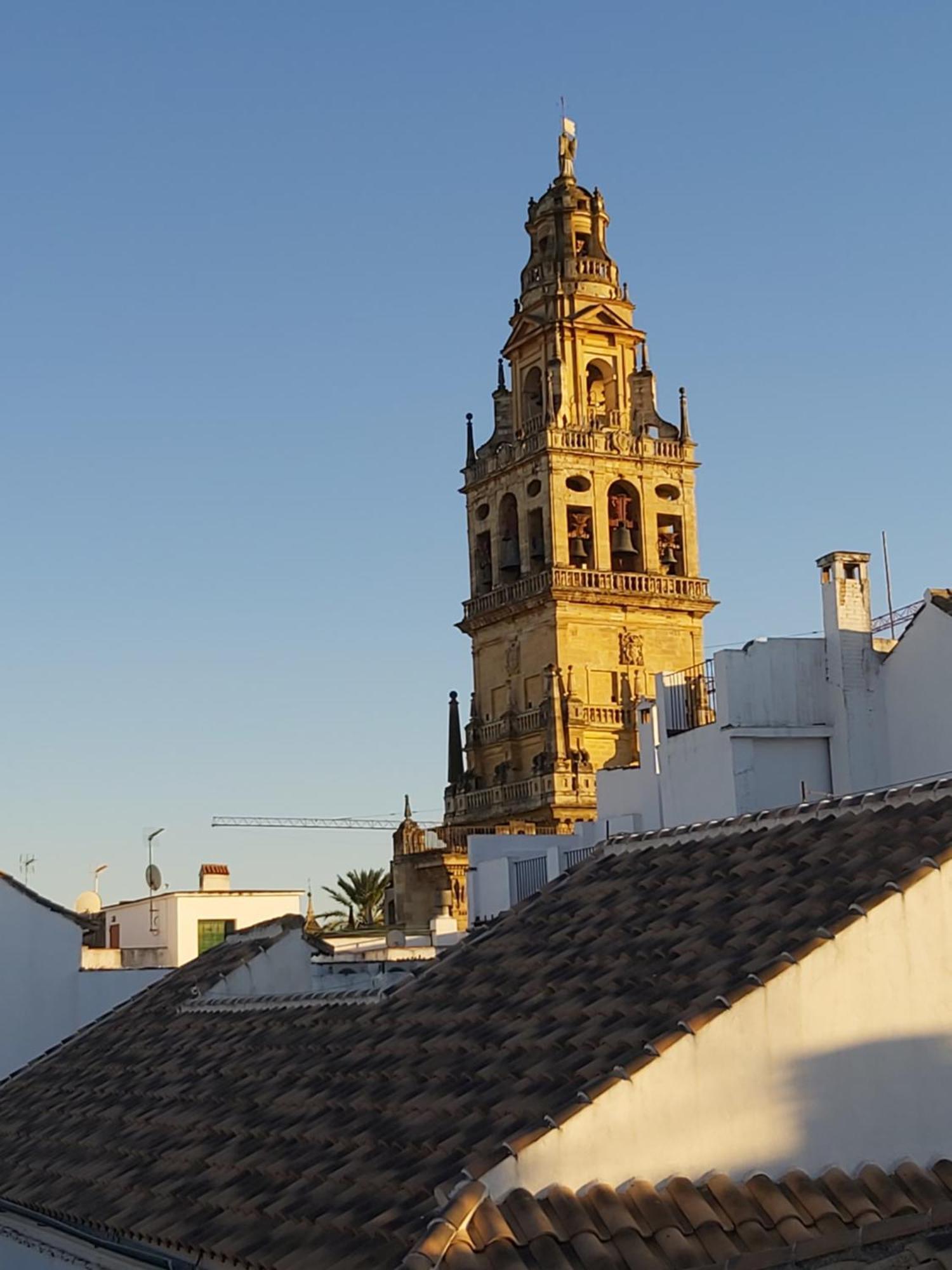 A 20 Metros De La Mezquita Catedral ,Apartamentos Turistico Cespedes 5 Кордова Номер фото